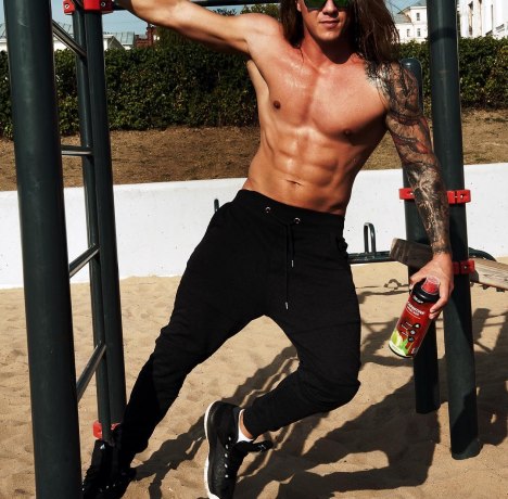 Еськов Денис #FOR_MD#